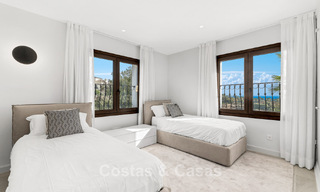 Luxueuse villa de style espagnol avec vue sur les montagnes et la mer à vendre sur le New Golden Mile, entre Marbella et Estepona 784072 