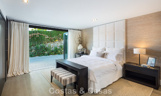 Luxueuse villa méditerranéenne moderne à vendre, en première ligne du golf d'Aloha, dans la vallée de Nueva Andalucia, Marbella 784084 