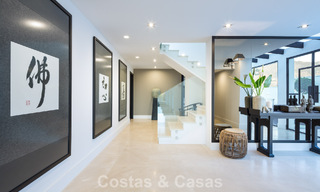 Luxueuse villa méditerranéenne moderne à vendre, en première ligne du golf d'Aloha, dans la vallée de Nueva Andalucia, Marbella 784092 