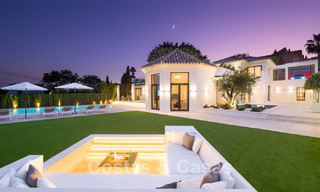 Luxueuse villa méditerranéenne moderne à vendre, en première ligne du golf d'Aloha, dans la vallée de Nueva Andalucia, Marbella 784100 