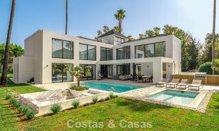 Villa de luxe modernisée, prête à emménager, à vendre au cœur de Nueva Andalucia, Marbella 784111 