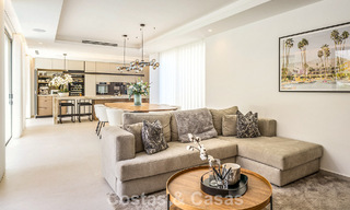 Villa de luxe modernisée, prête à emménager, à vendre au cœur de Nueva Andalucia, Marbella 784125 