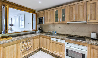 Penthouse en duplex à vendre avec vue sur la mer dans un complexe en bord de mer, à quelques pas de Puerto Banús, Marbella 784149 