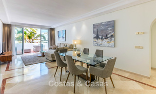 Penthouse en duplex à vendre avec vue sur la mer dans un complexe en bord de mer, à quelques pas de Puerto Banús, Marbella 784151 