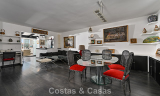 Penthouse exclusif avec vue panoramique à vendre au cœur de Puerto Banús, Marbella 784201 