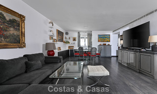 Penthouse exclusif avec vue panoramique à vendre au cœur de Puerto Banús, Marbella 784203 