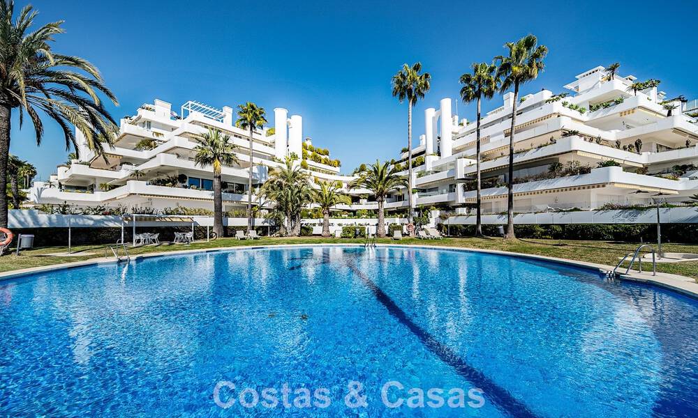 Luxueux appartement de 3 chambres à vendre avec vue panoramique sur le Golden Mile de Marbella 784258