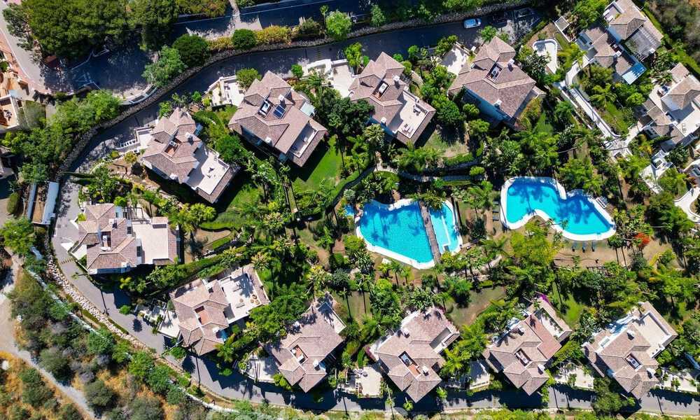 Superbe villa méditerranéenne moderne à vendre dans un complexe sécurisé et exclusif sur le Golden Mile de Marbella 784282