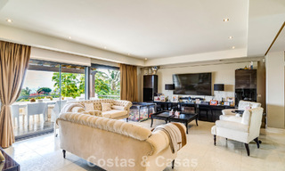 Superbe villa méditerranéenne moderne à vendre dans un complexe sécurisé et exclusif sur le Golden Mile de Marbella 784294 