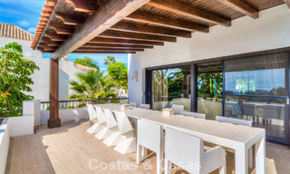 Superbe villa méditerranéenne moderne à vendre dans un complexe sécurisé et exclusif sur le Golden Mile de Marbella 784298 