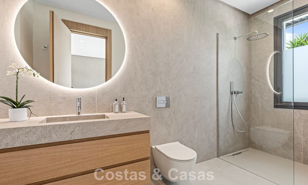 Villa contemporaine de luxe à vendre près de San Pedro à Marbella - Benahavis 784330