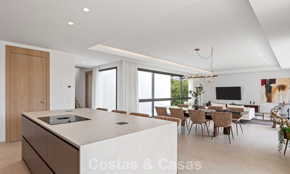 Villa contemporaine de luxe à vendre près de San Pedro à Marbella - Benahavis 784356