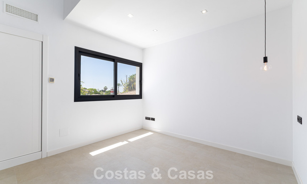 Villa au charme méditerranéen et à la touche moderne à vendre près du centre de San Pedro, Marbella 784372