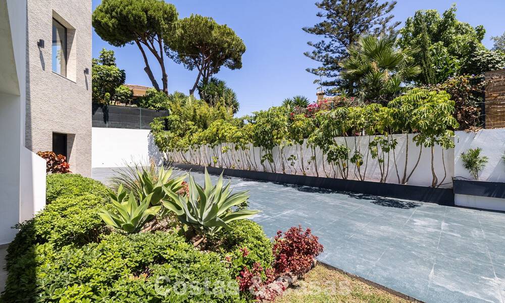 Villa au charme méditerranéen et à la touche moderne à vendre près du centre de San Pedro, Marbella 784375