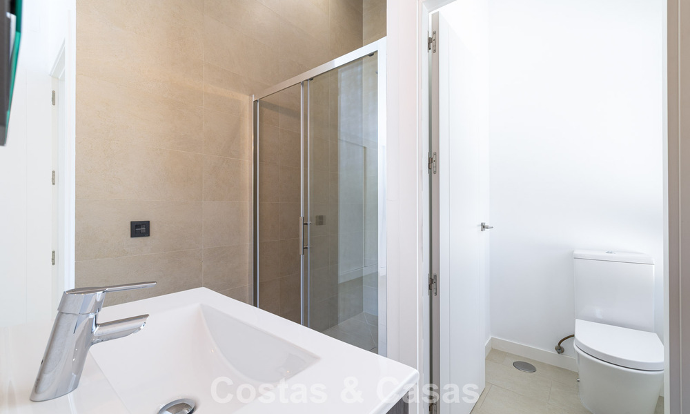 Villa au charme méditerranéen et à la touche moderne à vendre près du centre de San Pedro, Marbella 784421