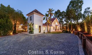 Villa exclusive de plain-pied à vendre à quelques pas de la plage et des commodités à San Pedro et Puerto Banus, Marbella 784425 