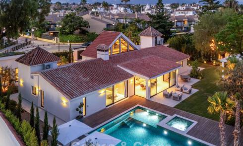 Villa exclusive de plain-pied à vendre à quelques pas de la plage et des commodités à San Pedro et Puerto Banus, Marbella 784431