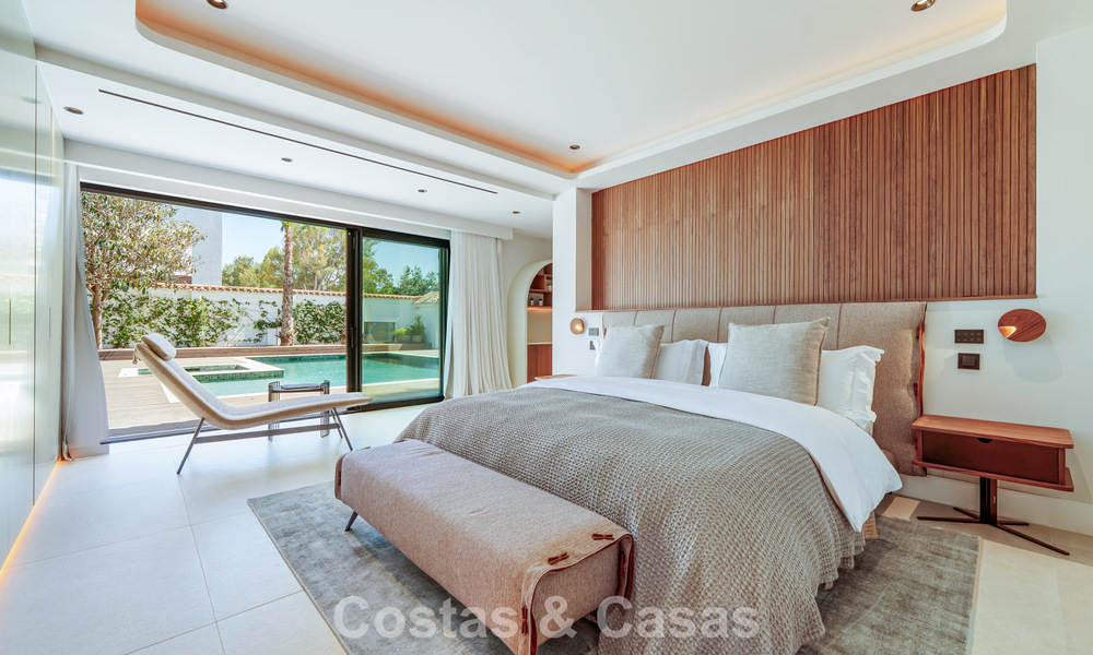 Villa exclusive de plain-pied à vendre à quelques pas de la plage et des commodités à San Pedro et Puerto Banus, Marbella 784439