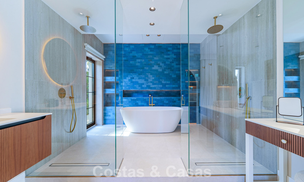 Villa exclusive de plain-pied à vendre à quelques pas de la plage et des commodités à San Pedro et Puerto Banus, Marbella 784441