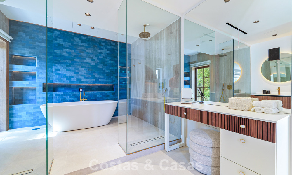 Villa exclusive de plain-pied à vendre à quelques pas de la plage et des commodités à San Pedro et Puerto Banus, Marbella 784442