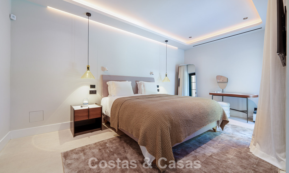 Villa exclusive de plain-pied à vendre à quelques pas de la plage et des commodités à San Pedro et Puerto Banus, Marbella 784452