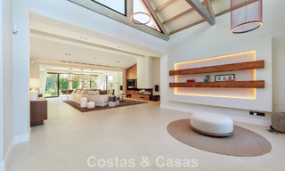 Villa exclusive de plain-pied à vendre à quelques pas de la plage et des commodités à San Pedro et Puerto Banus, Marbella 784458 