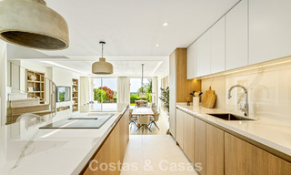 Superbe maison de ville rénovée à vendre en première ligne du golf de La Quinta à Marbella - Benahavis 784549 