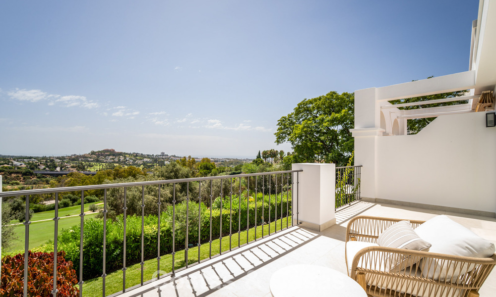 Superbe maison de ville rénovée à vendre en première ligne du golf de La Quinta à Marbella - Benahavis 784563