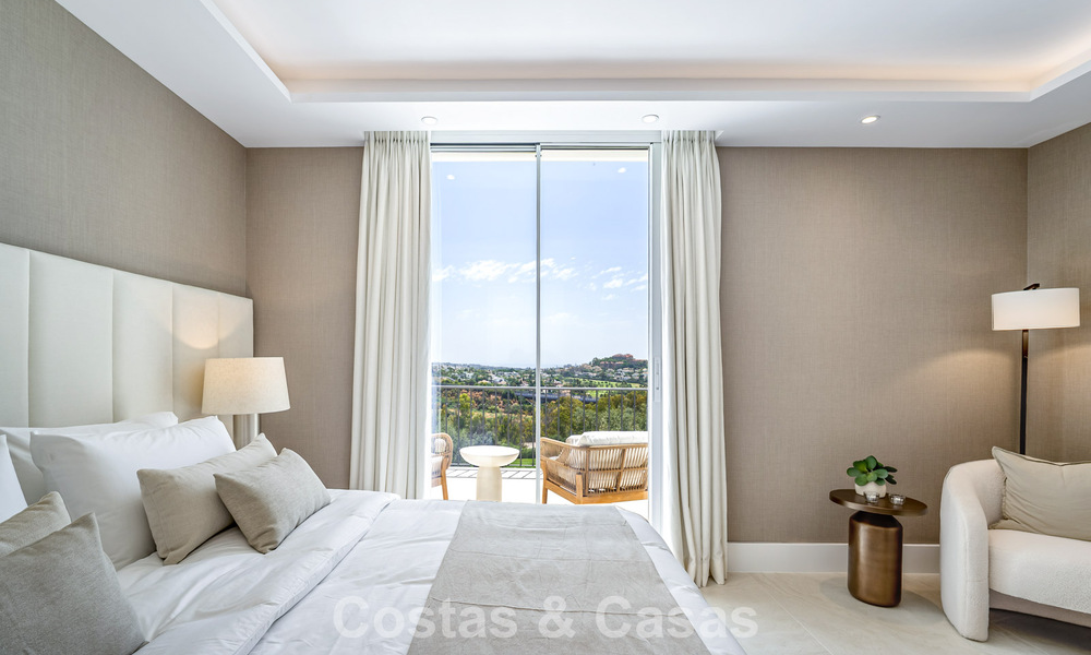 Superbe maison de ville rénovée à vendre en première ligne du golf de La Quinta à Marbella - Benahavis 784565