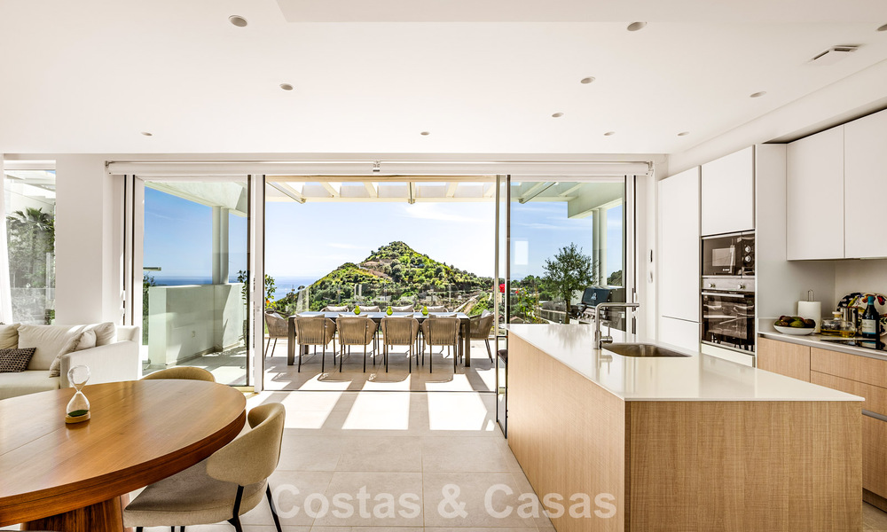 Appartement contemporain de luxe avec vue sur la mer à vendre dans un complexe de charme près de Marbella 784587
