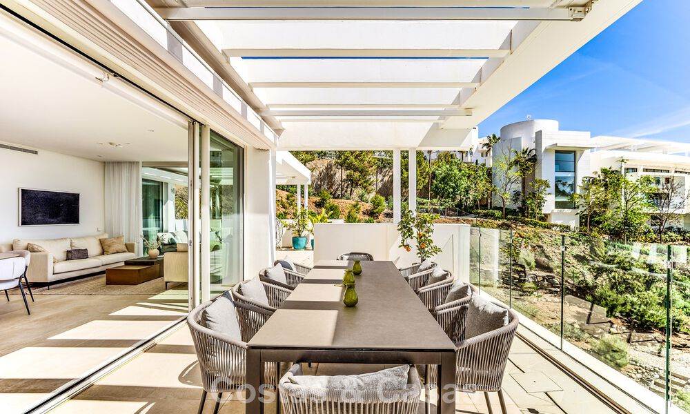 Appartement contemporain de luxe avec vue sur la mer à vendre dans un complexe de charme près de Marbella 784590