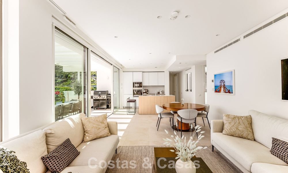 Appartement contemporain de luxe avec vue sur la mer à vendre dans un complexe de charme près de Marbella 784593