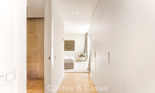 Appartement contemporain de luxe avec vue sur la mer à vendre dans un complexe de charme près de Marbella 784601 