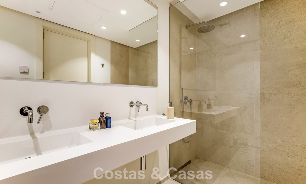 Appartement contemporain de luxe avec vue sur la mer à vendre dans un complexe de charme près de Marbella 784606