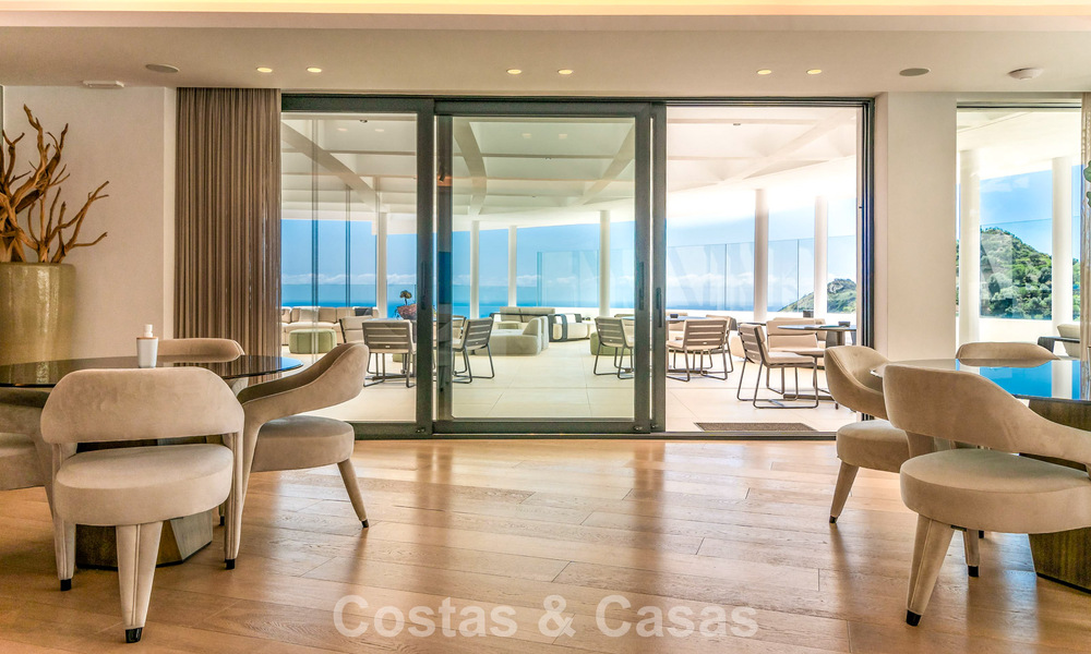 Appartement contemporain de luxe avec vue sur la mer à vendre dans un complexe de charme près de Marbella 784608