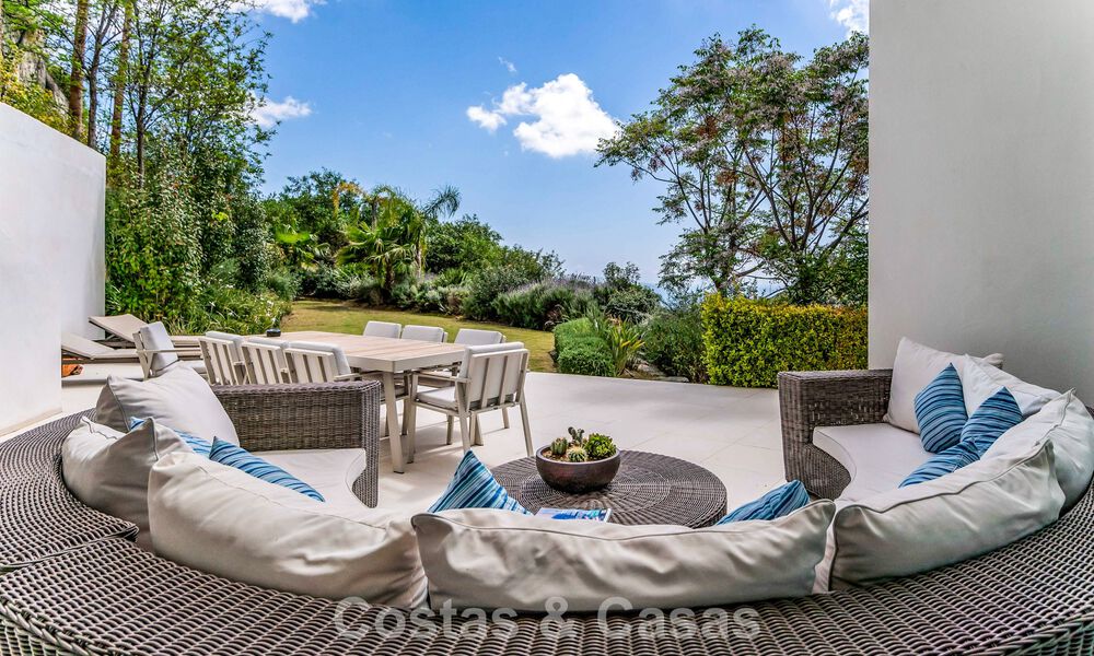 Appartement contemporain de luxe avec vue sur la mer à vendre dans un complexe de charme près de Marbella 784609