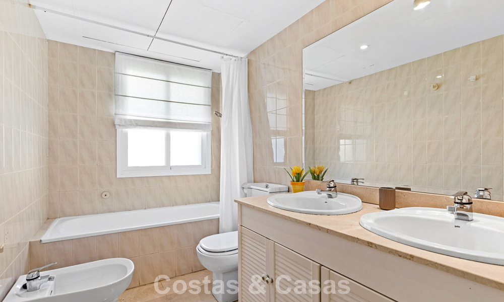Appartement lumineux de 3 chambres à vendre à La Quinta Golf Resort, Benahavis - Marbella 784716