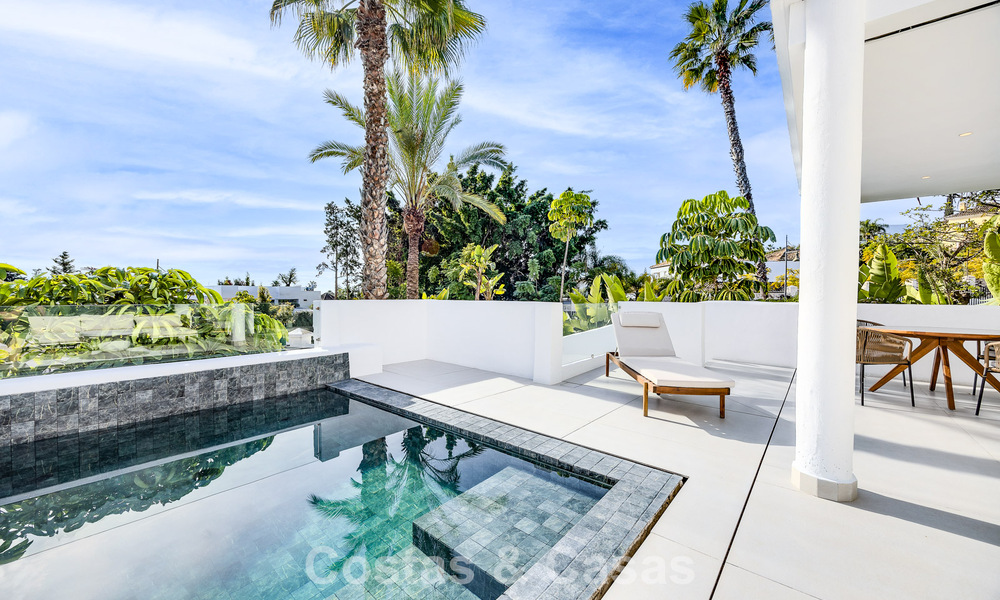 Maisons rénovées à vendre à quelques pas d'un club de golf, New Golden Mile, entre Marbella et Estepona 784746