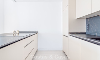 Maisons rénovées à vendre à quelques pas d'un club de golf, New Golden Mile, entre Marbella et Estepona 784756 