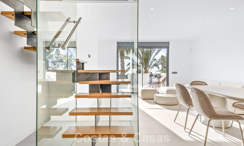 Maisons rénovées à vendre à quelques pas d'un club de golf, New Golden Mile, entre Marbella et Estepona 784761