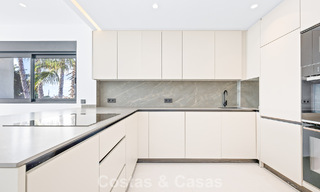 Maisons rénovées à vendre à quelques pas d'un club de golf, New Golden Mile, entre Marbella et Estepona 784768 