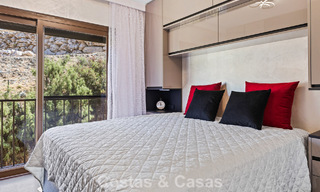 Appartement de luxe modernisé avec vue panoramique sur la mer à vendre dans un complexe de golf à Marbella - Benahavis 784837 