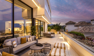 Appartement duplex au charme d'une villa à vendre dans un complexe de luxe à La Quinta, Marbella - Benahavis 784860 