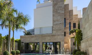 Appartement duplex au charme d'une villa à vendre dans un complexe de luxe à La Quinta, Marbella - Benahavis 784863 