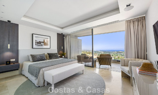 Appartement duplex au charme d'une villa à vendre dans un complexe de luxe à La Quinta, Marbella - Benahavis 784868 