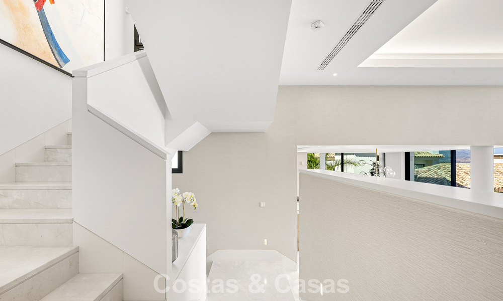 Appartement duplex au charme d'une villa à vendre dans un complexe de luxe à La Quinta, Marbella - Benahavis 784872