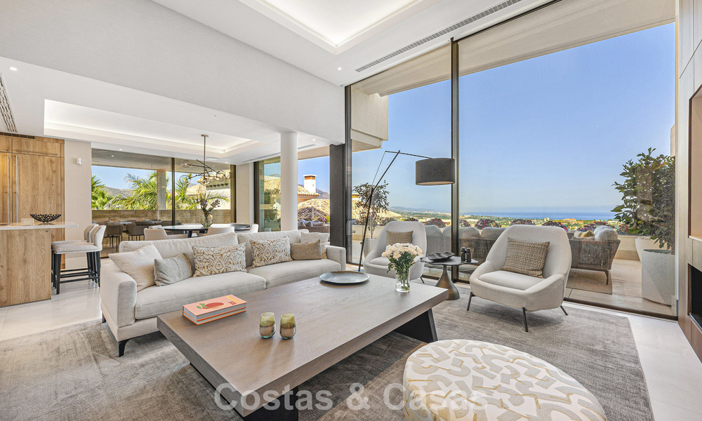 Appartement duplex au charme d'une villa à vendre dans un complexe de luxe à La Quinta, Marbella - Benahavis 784876