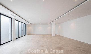 Villa de luxe moderniste de plain-pied à vendre à Nueva Andalucia, Marbella 799815 