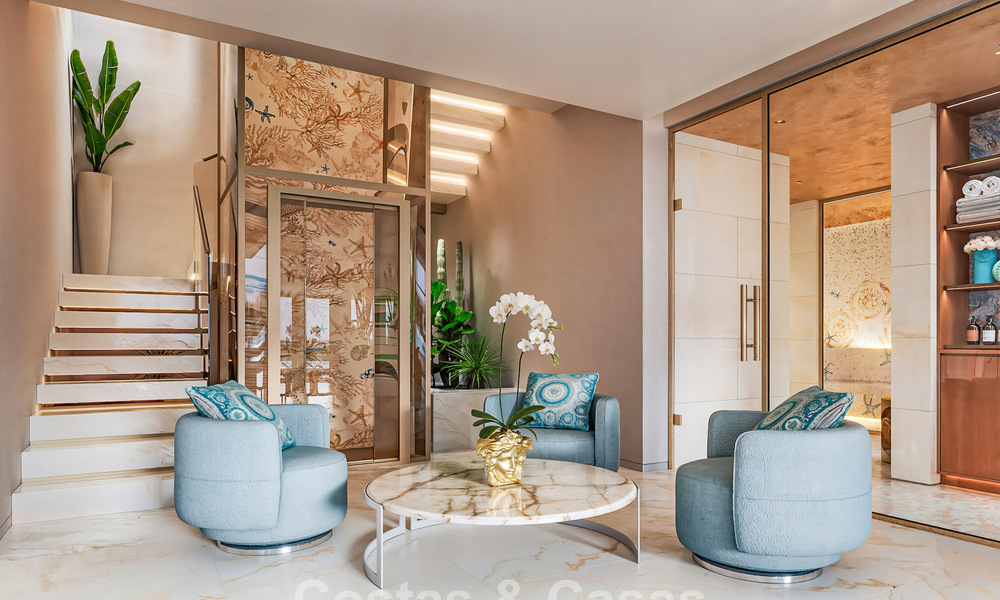 Villas design exclusives avec intérieurs Versace Home à vendre à Nueva Andalucia, Marbella 784957