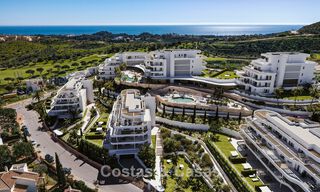 Lancement ! Appartements avec vue panoramique sur la mer à vendre, en première ligne de golf à Mijas Costa, Costa del Sol 784981 
